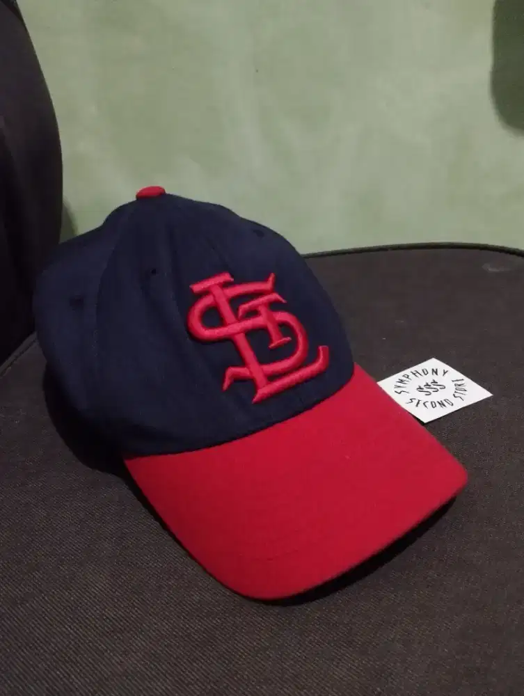 Topi MLB St. Louis