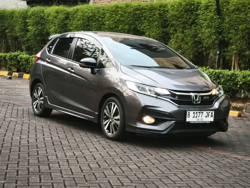 (TDP 20JT) HONDA JAZZ RS 1.5 AT 2020 GREY MATIC TERMURAH NEGO
