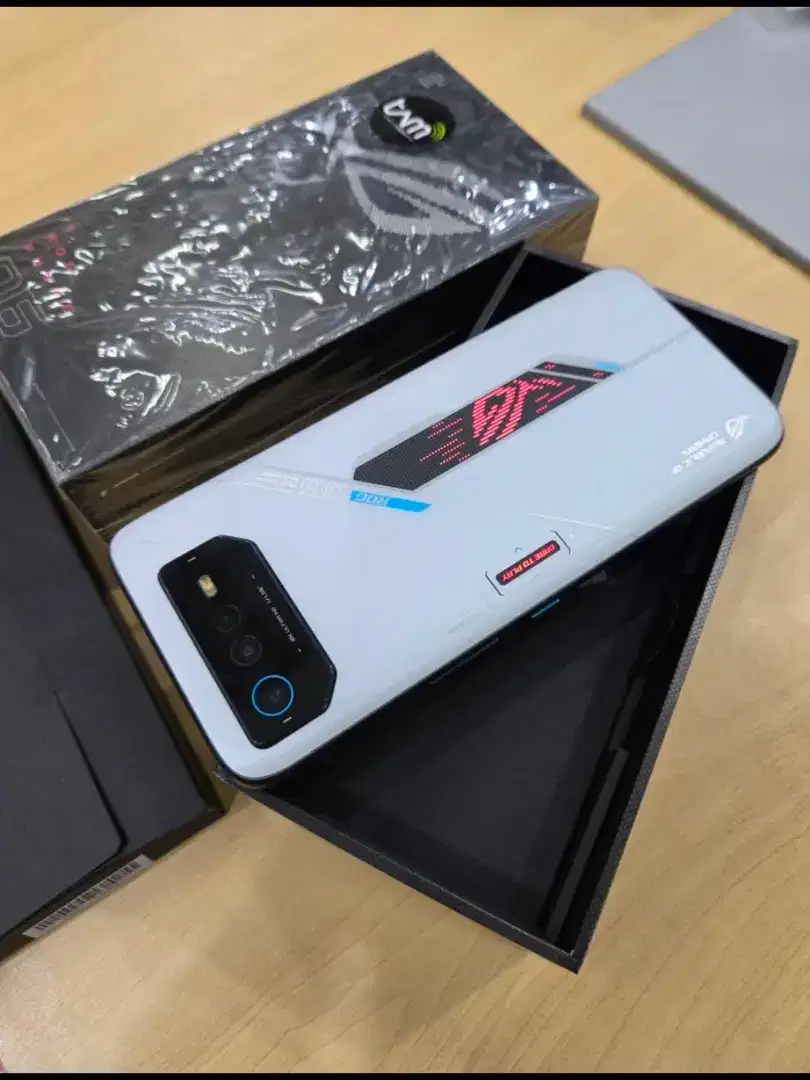 Asus ROG 6 12/256 GB Kondisi Masih Seperti Baru