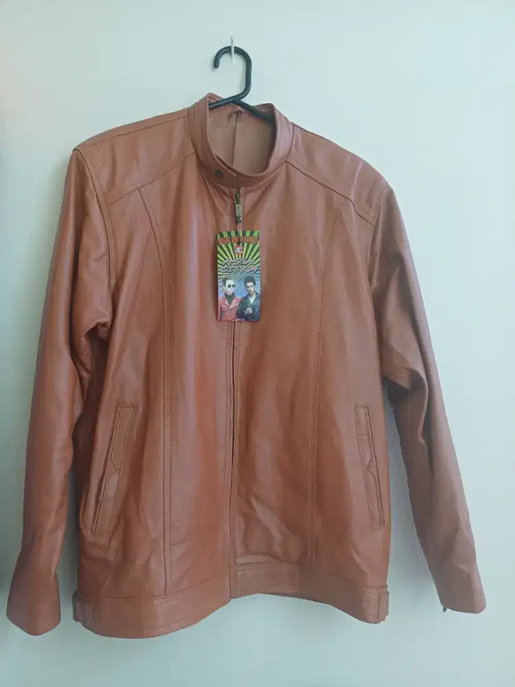 Jaket Kulit Coklat Muda L