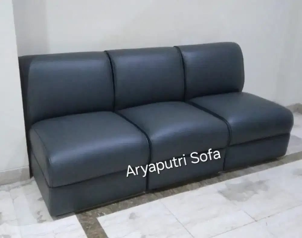 Service sofa dan kursi panggilan bergaransi