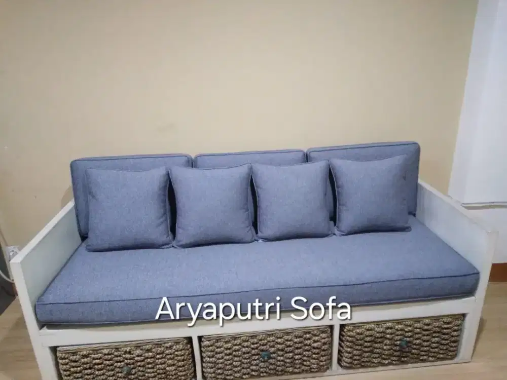 Service sofa dan kursi panggilan bergaransi