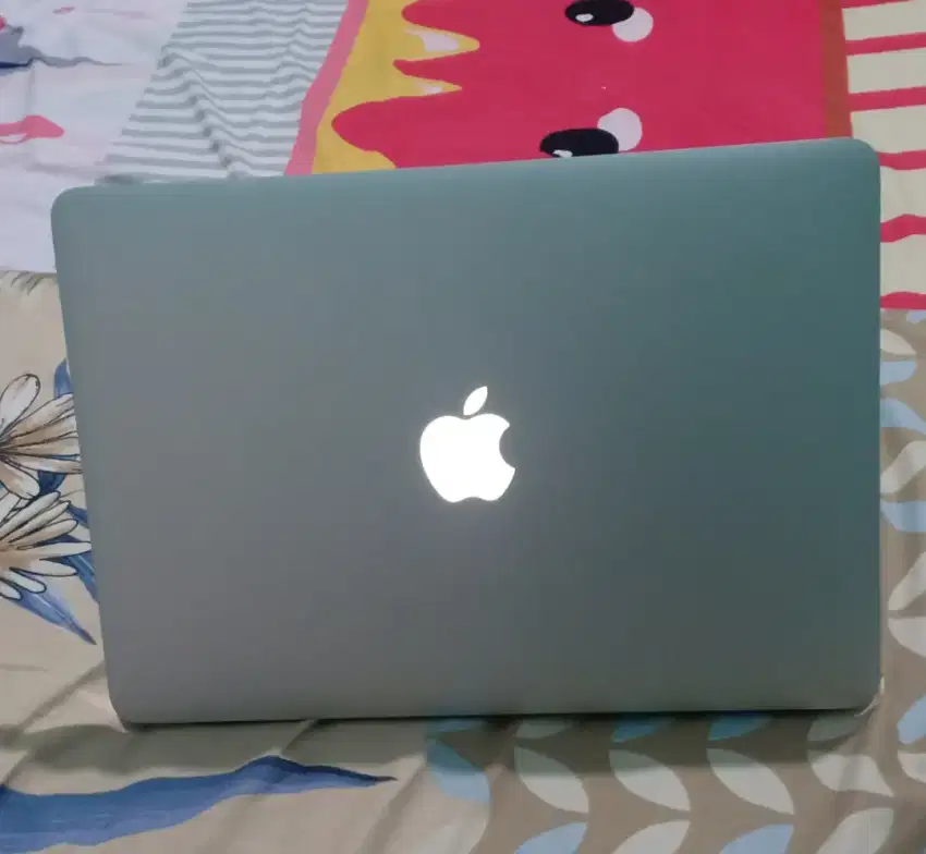 Macbook MULUS Core i5 Laptop Apple netbook komputer notebook pc iphone