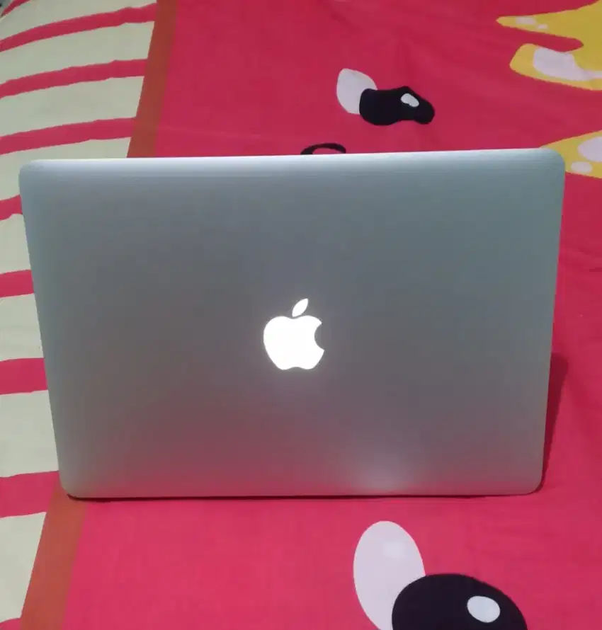 MacBook MULUS Core i5 Apple Laptop netbook komputer notebook pc iphone