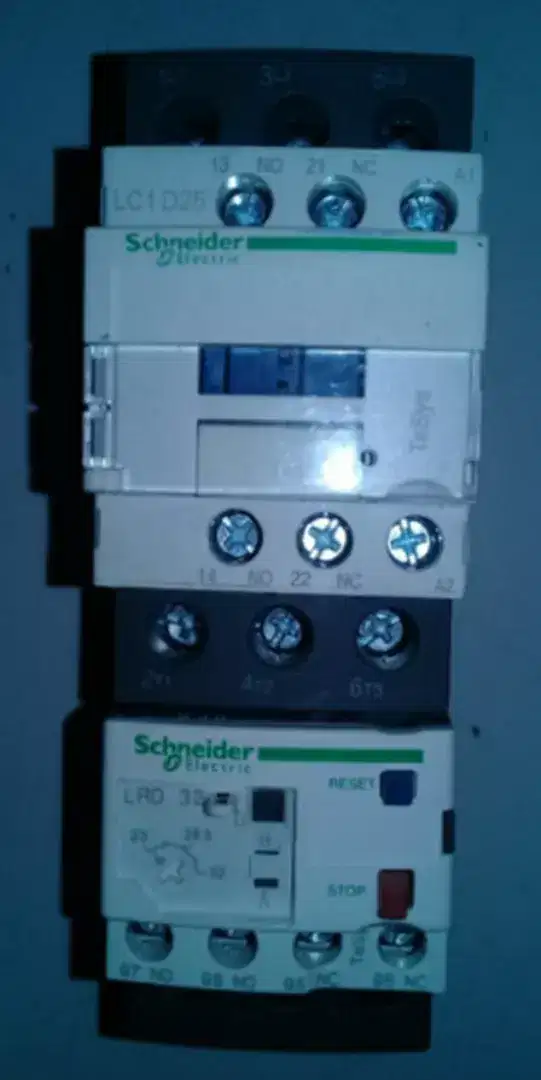Contactor schneider lc1d25 plus overload lrd32 baru ga jd pky 1set