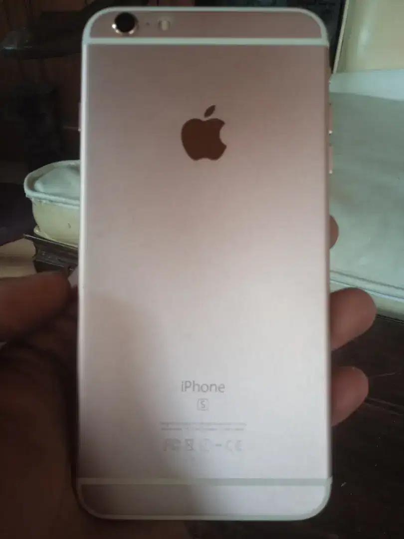 iPhone 6s plus ex iBox 128 Minus power harus service sekitar 200an