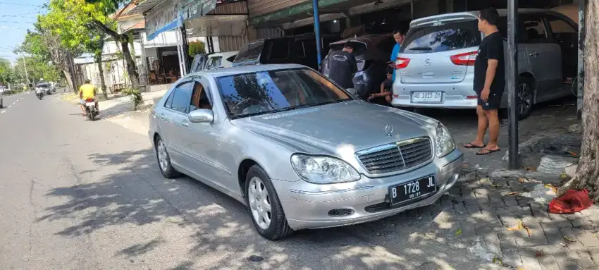Mercedes Benz S-Class W220 S280