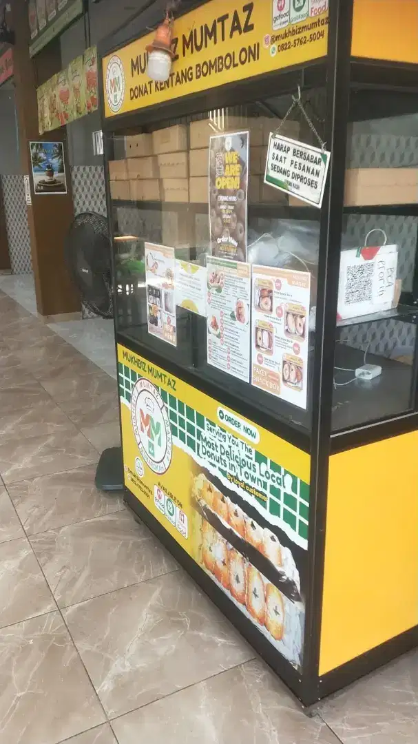 Lowongan jaga stand Donat