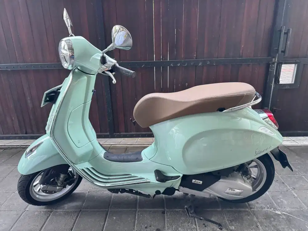 VESPA PRIMAVERA I-GET 2023 KM37.000
