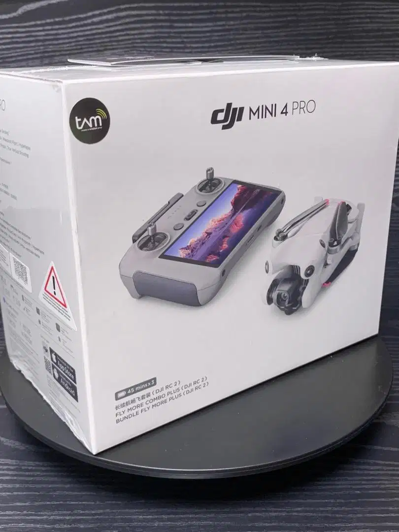DJI Mini 4 Pro Combo Plus (DJI RC 2)