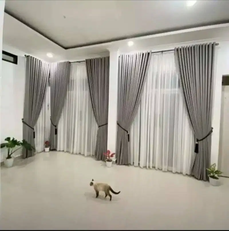 Dijual Gorden Tirai Roller Blind/Roll/Vertical/Vertikal Gordyn Hordeng