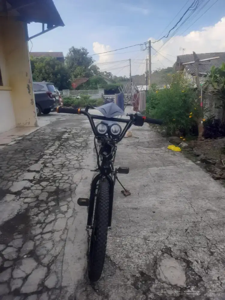 Dijual cepat sepeda modif style plat kt