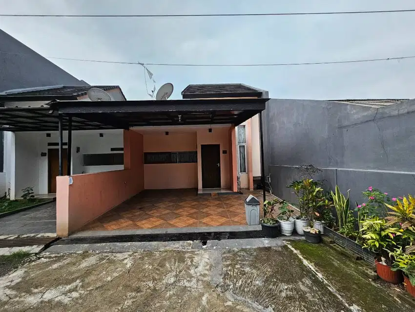 Sewa Rumah Tinggal Daerah Buah Batu untuk Pekerja (Tahunan)