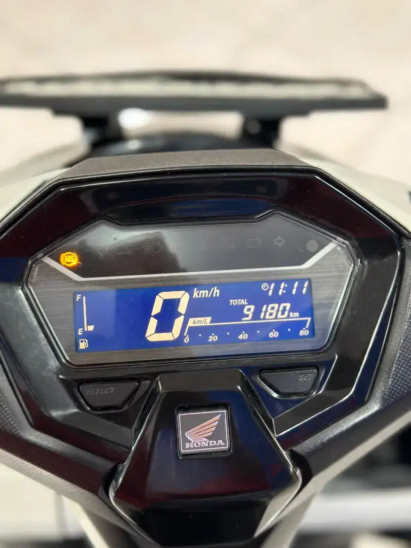 Honda All New Vario Abs 160cc Tahun 2023 km 9Rb Anugerah Motor Pucang