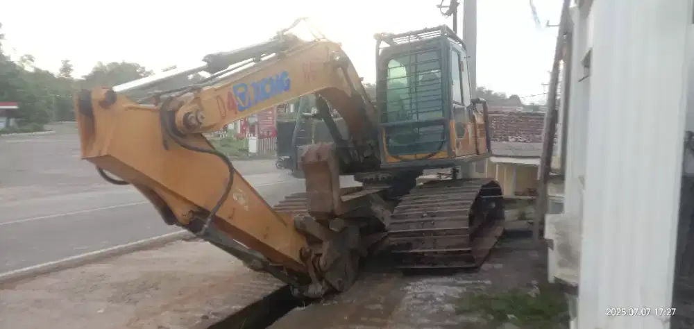 alat berat Komatsu sany & xcmg