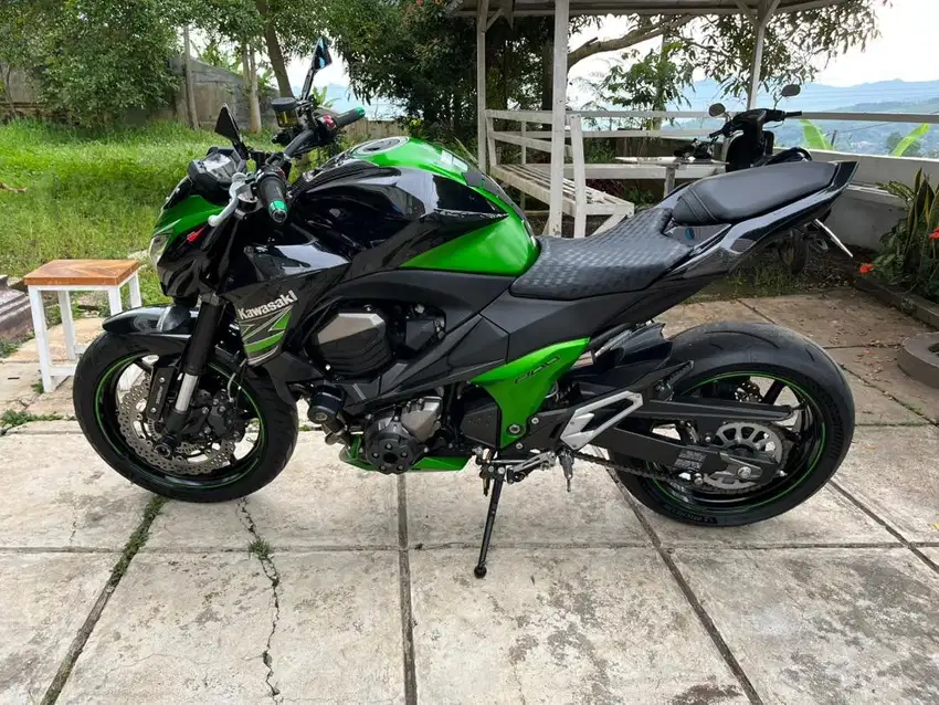 Kawasaki z800 2013 LOW KM LIKE NEW