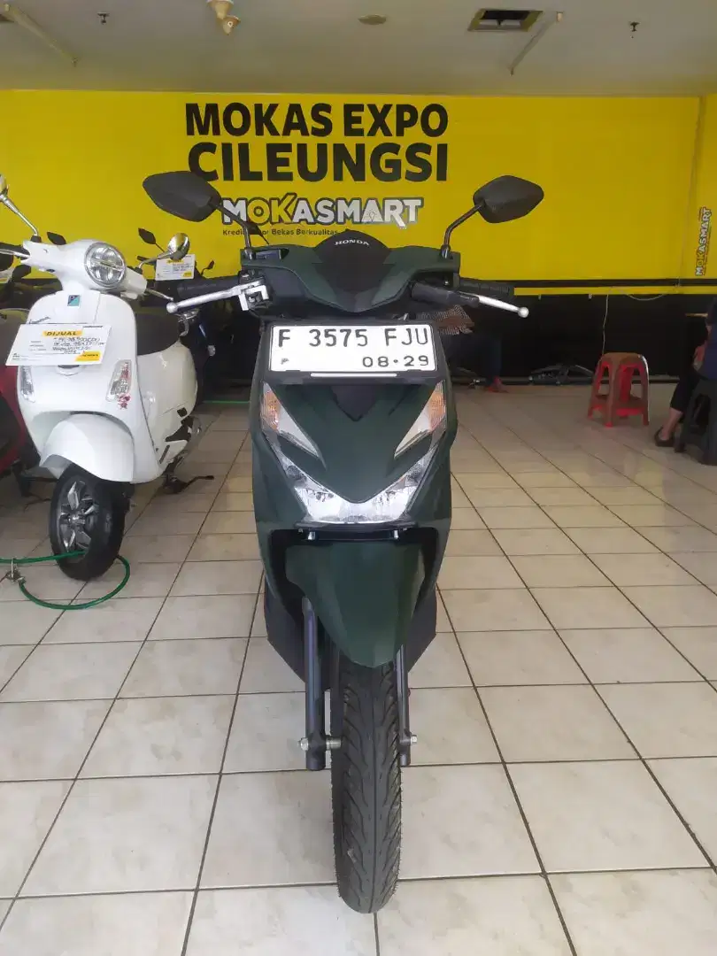 Dijual motor Honda Beat dlx smart key 2024