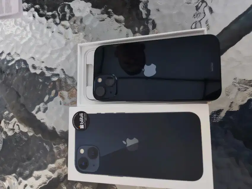 Iphone 13 garansi resmi