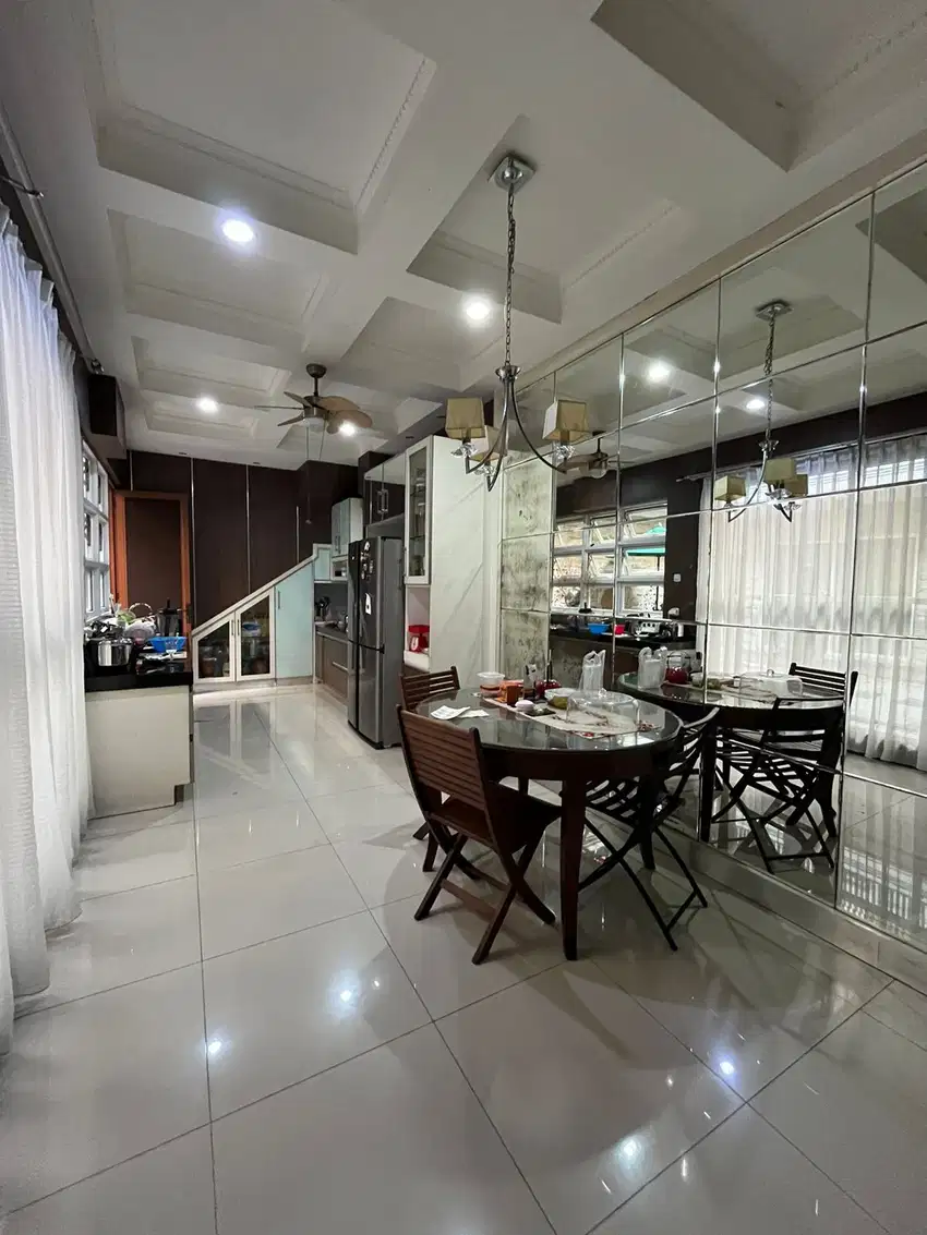 Dijual rumah cluster greenwood  elysium residence lippo cikarang