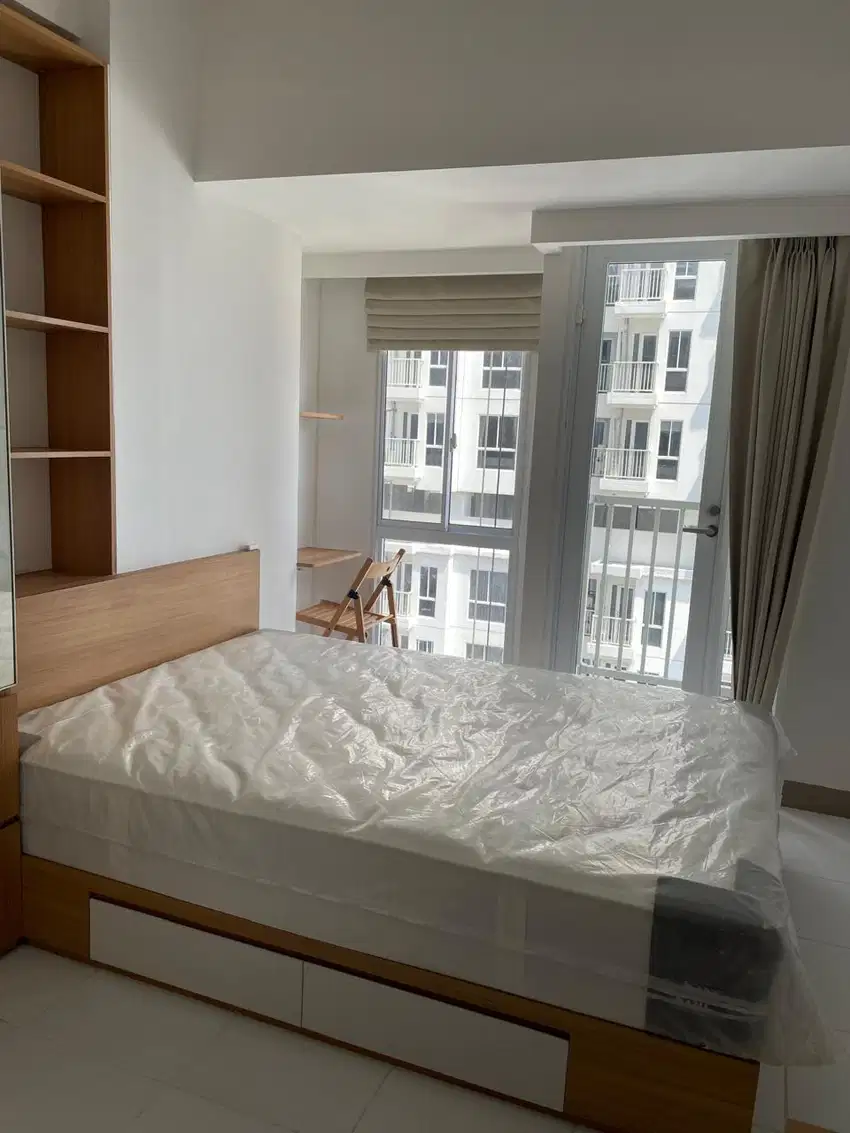 DISEWAKAN STUDIO APARTEMEN TOKYORIVERSIDE FURNISHED BARU