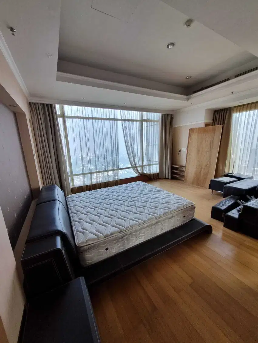 Jarang Ada (BOT s/d 2055) 3BR 261m2 di Kempinski Private Residence GI
