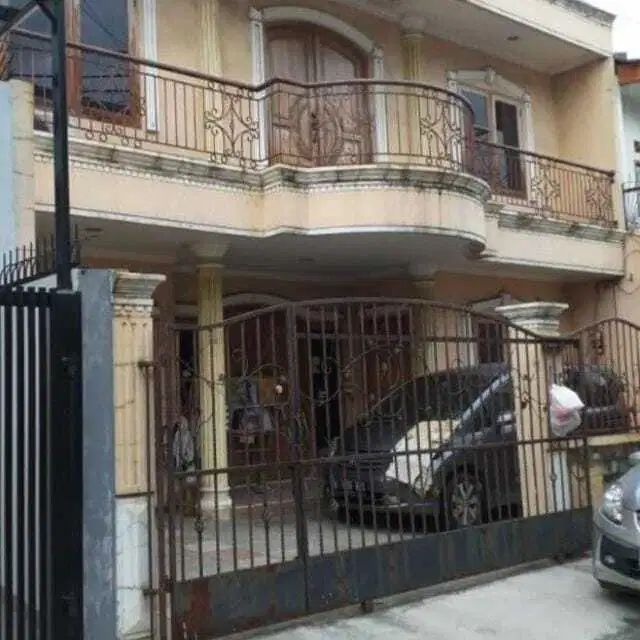 Rumah Dijual Cepat Di Jl. Menteng, Tanjung Duren, Jakarta Barat