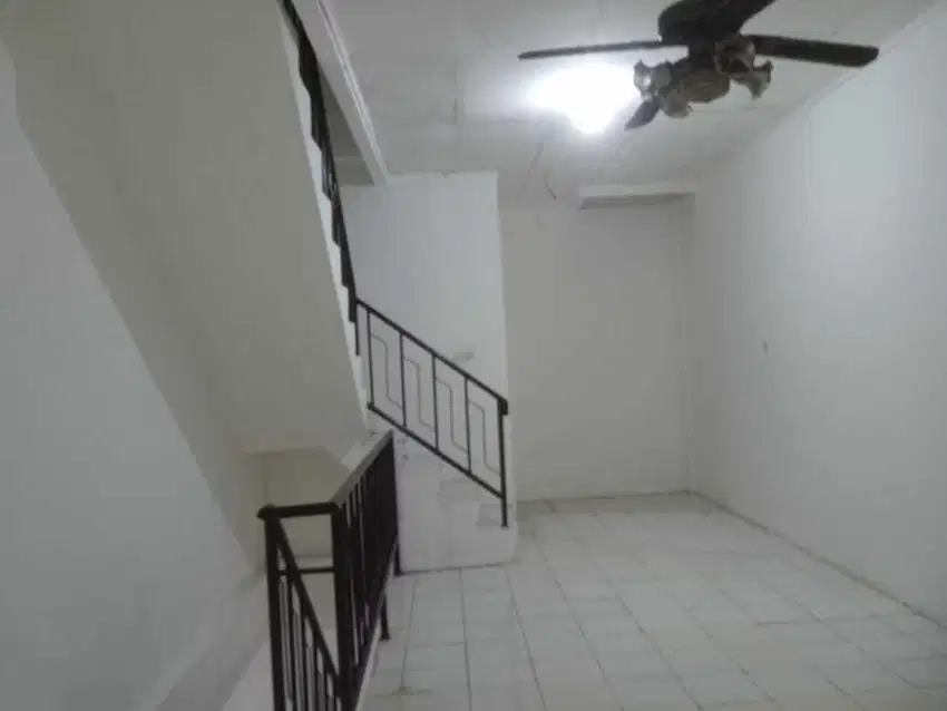DIJUAL CEPAT RUKO JALAN RAYA KOSAMBI JAKARTA BARAT