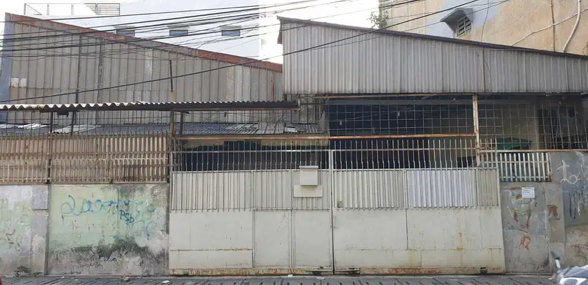 Di Jual Rumah Tua/Gudang Di Jakarta Pusat