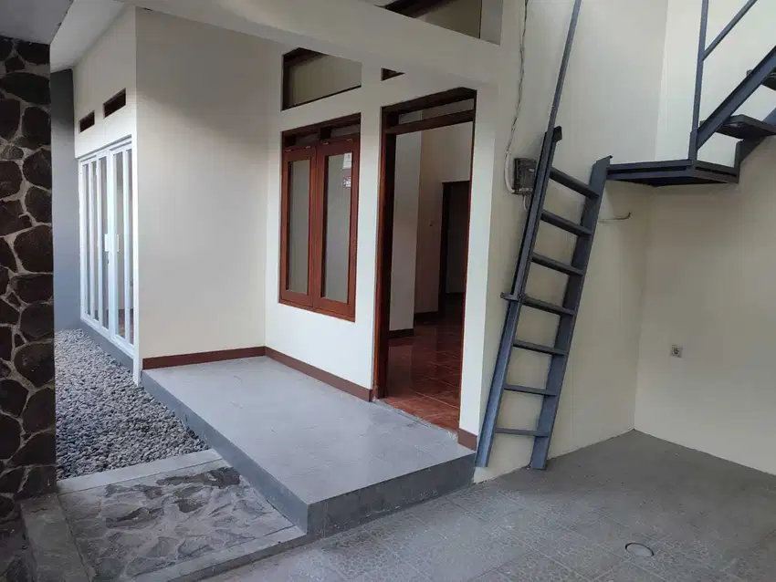 Dekat Lotte Mart: Jual Rumah Termurah Maguwoharjo Depok Sleman,SHM IMB