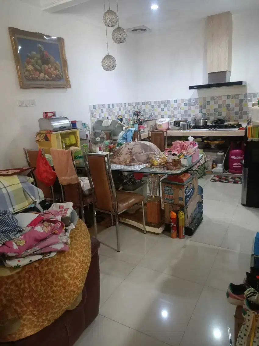 DIJUAL CEPAT RUMAH GOLDEN PALM RESIDENCE JAKBAR