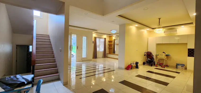 WTS / Dijual Cepat Rumah 2 Lantai di The Icon Cluster Simplicity, BSD