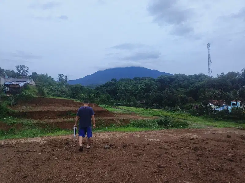 Tanah 400m2 cocok untuk villa atau hunian udara dingin di puncak