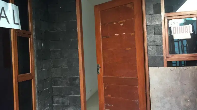 Dijual Rumah cantik Sayap Kopo Sayati