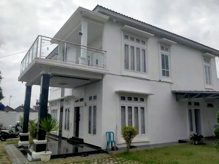 Dijual Murah Rumah Dua Lantai di jalan PU Pagar Alam