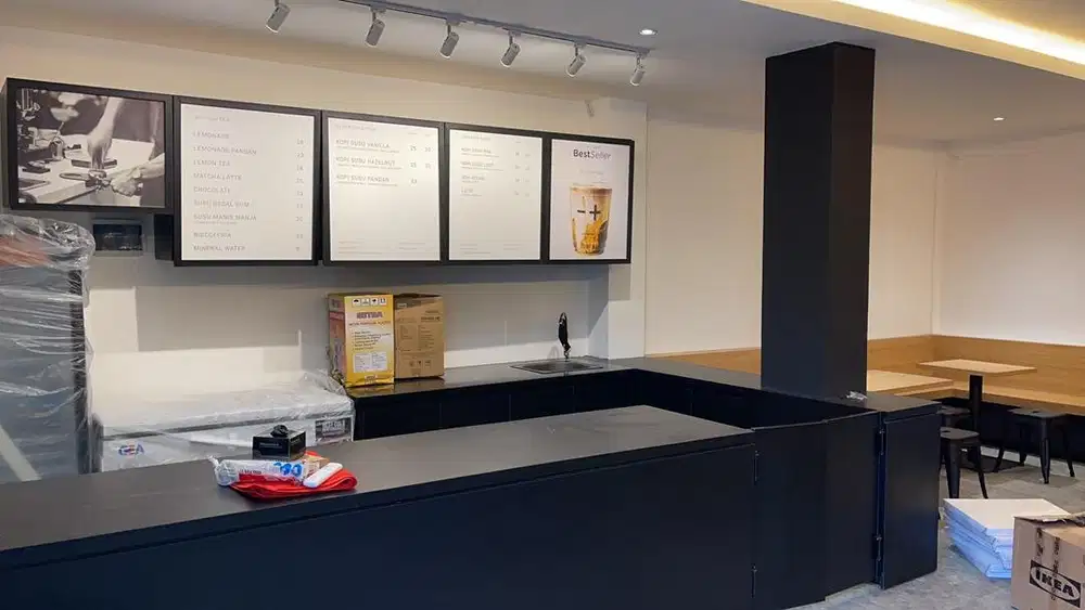 TURUN HARGA!!!DIJUAL SEPAKET furniture INTERIOR exCOFFESHOP