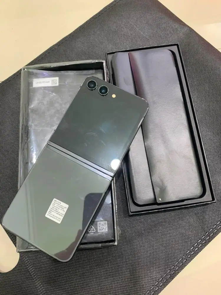 Samsung Z Flip 5 256gb