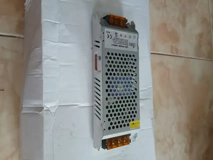 Power Supply Hi Led 24 V - 6.25 A