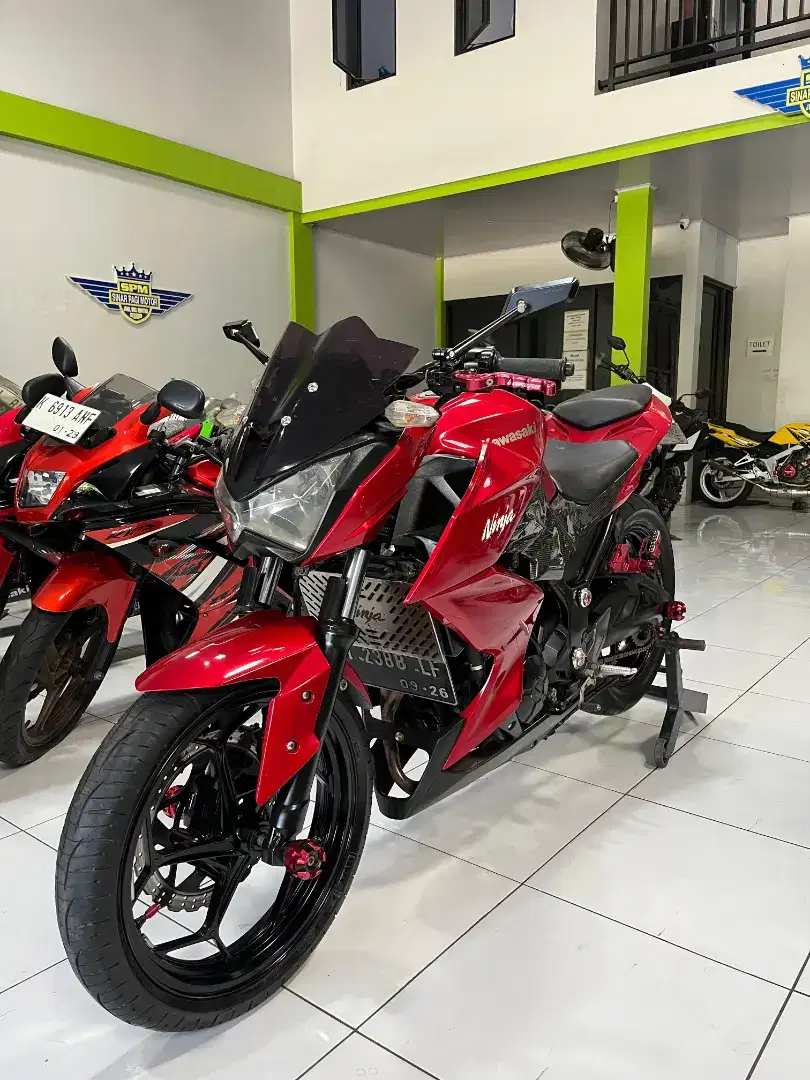 (SPM) Kawasaki Ninja Z250 Fi tahun 2013 Terawat Mulus