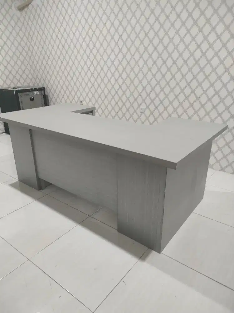 Meja kerja custom meja kantor full set