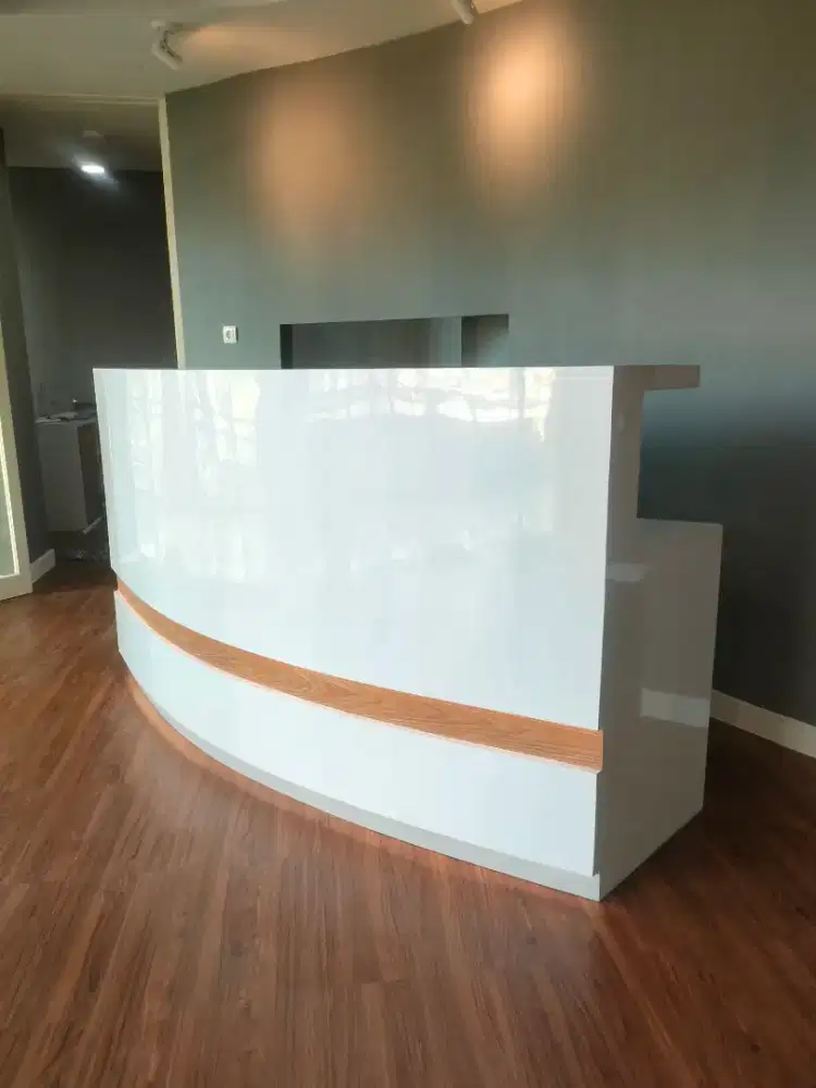 Meja resepsionis minimalis meja kasir