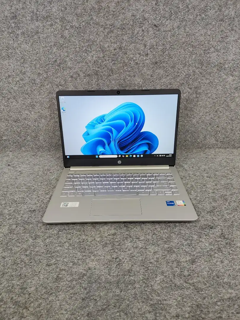 LAPTOP HP 14S - DQ5152TU INTEL CORE I5 GEN 12 8GB/512GB LIKENEW