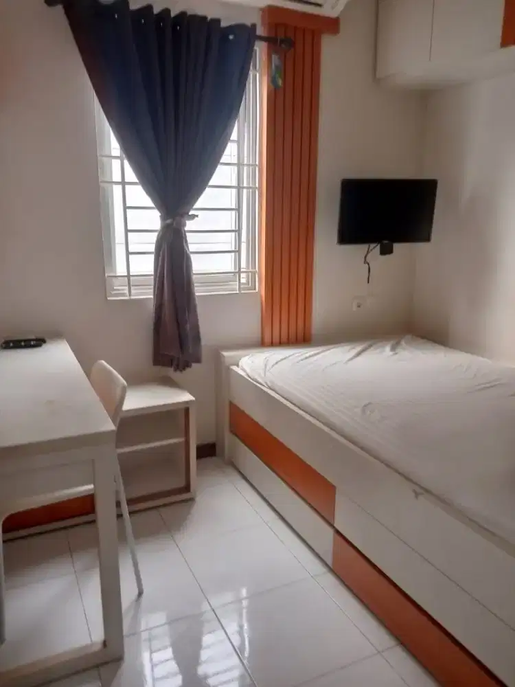 Dijual Rumah Kos Aktif Cocok Passive Income, Full Furnished di BSD