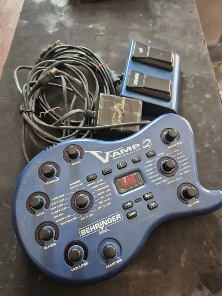 Efek guitar behringer vamp2