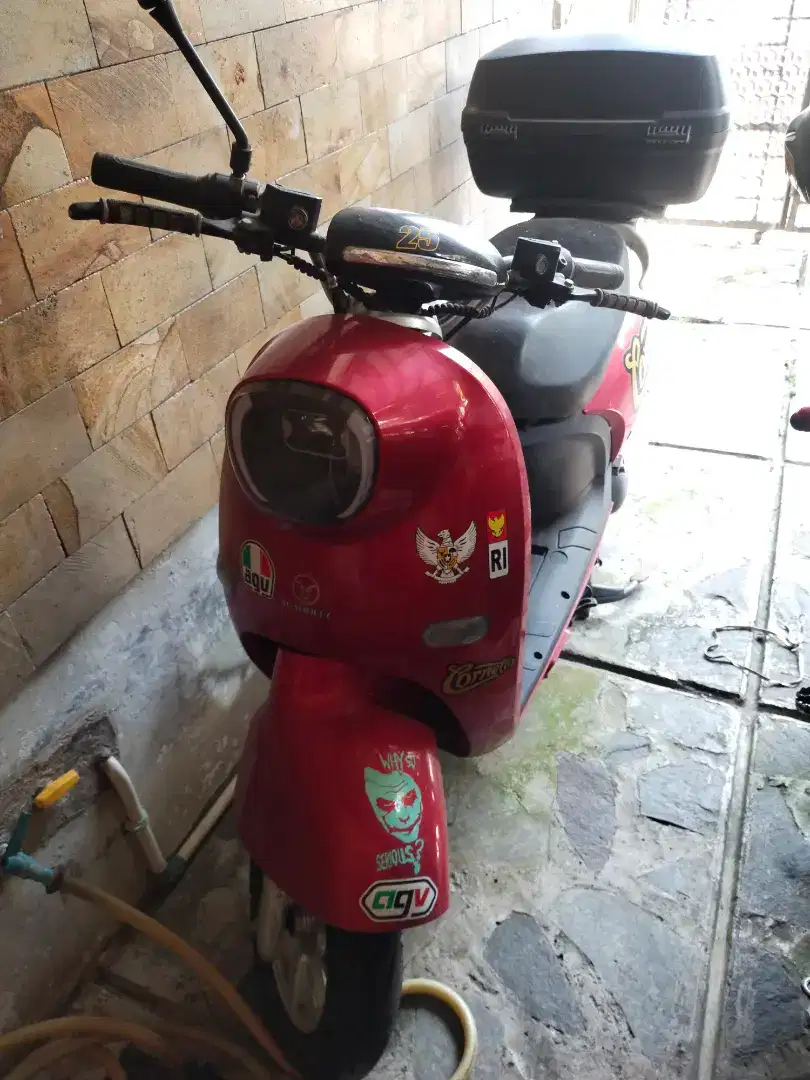 Motor listrik minus batre mati body mulus