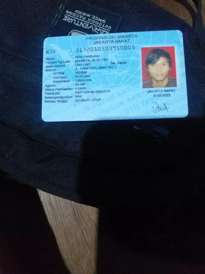 Driver supir pribadib atu mobil box