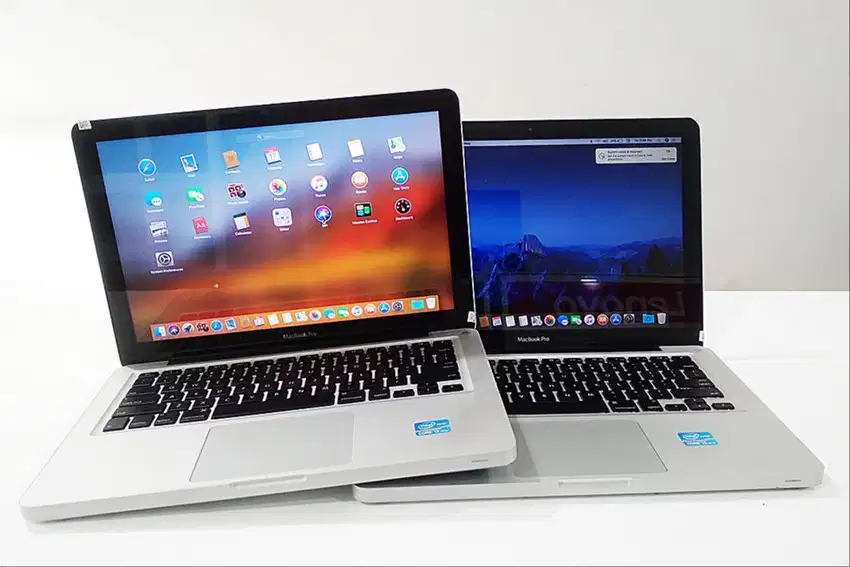 intel i7 ram 8gb ssd 256gb macbook pro  MC724 2jutaan