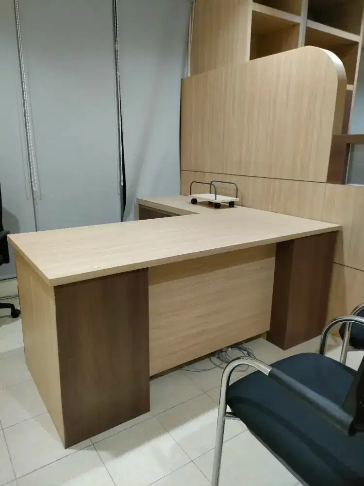 Meja kerja custom meja kantor minimalis
