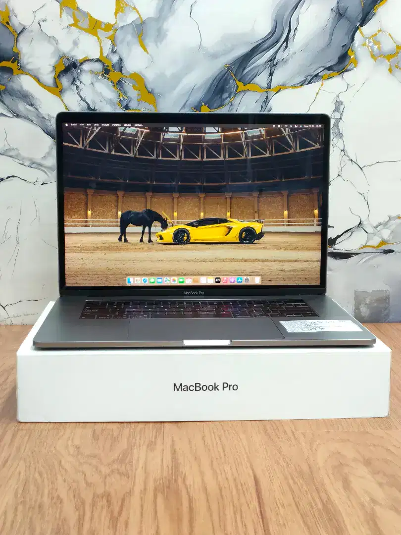 MACBOOK PRO RETINA 2018 15 I 9