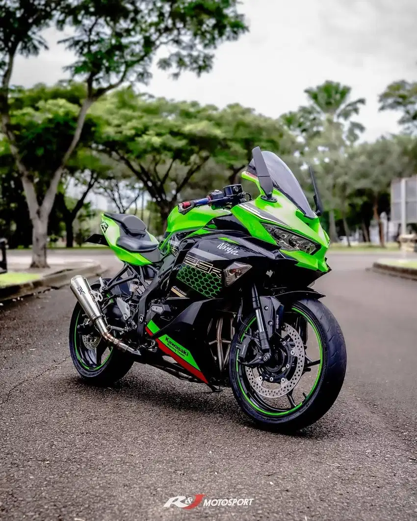 (Full Paper) Kawasaki ZX25R ABS Nik 2021 DX Generation