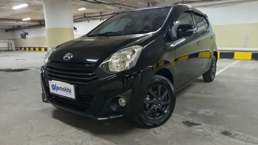 Like New TDP 6JT Daihatsu Ayla 1.0 X Bensin-MT 2022 Hitam